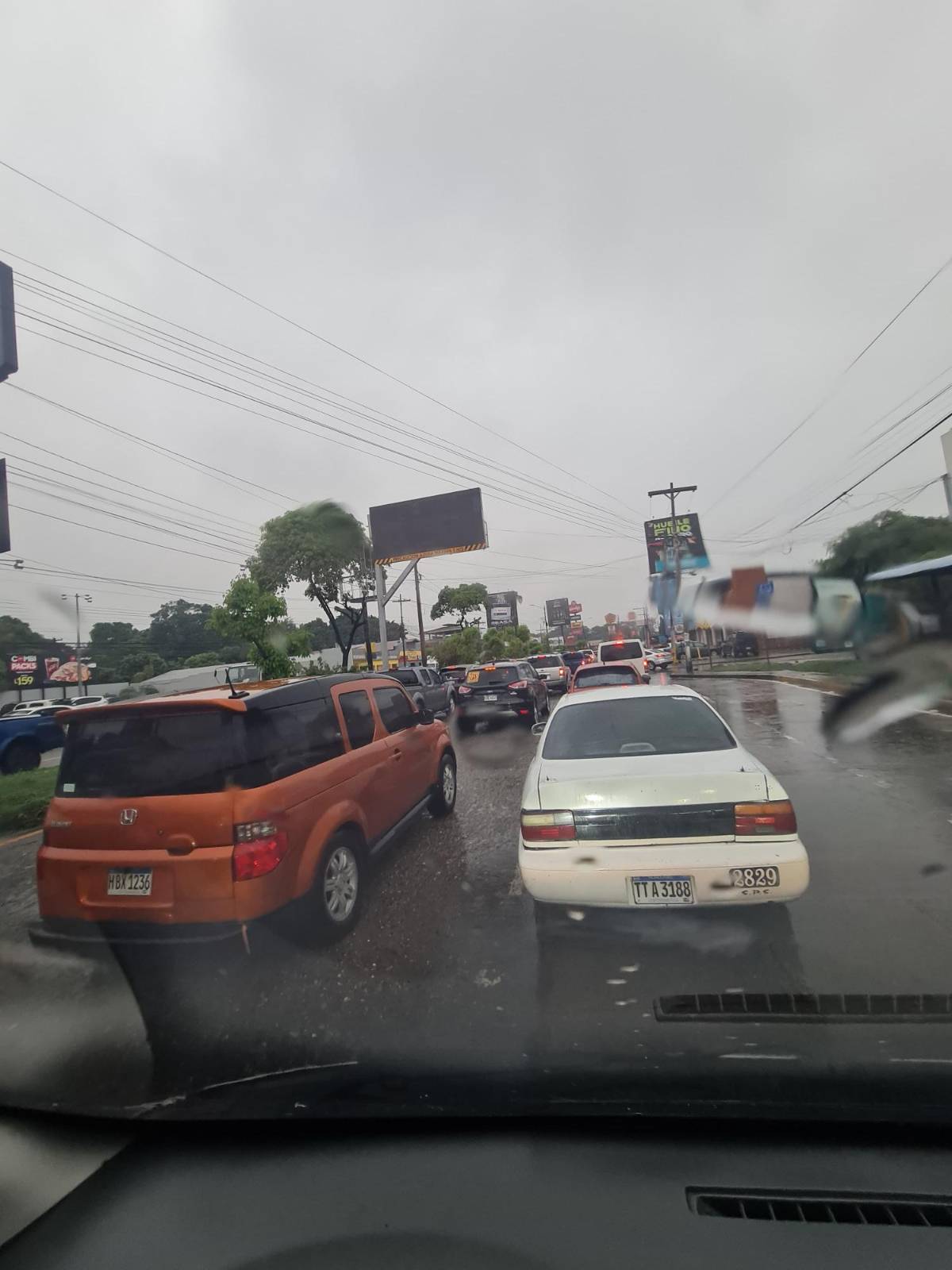 La razón del por qué el caos vehicular en San Pedro Sula este jueves