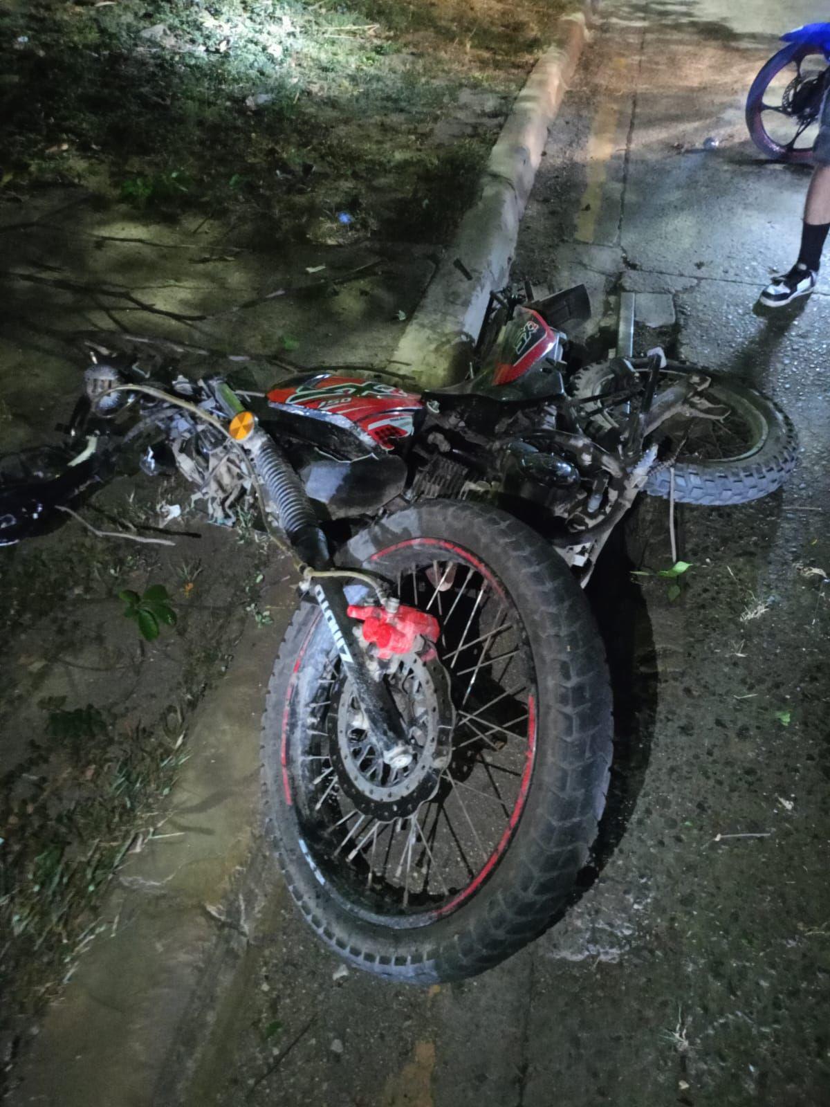 Identifican al motociclista fallecido frente al Agas; era biker reconocido