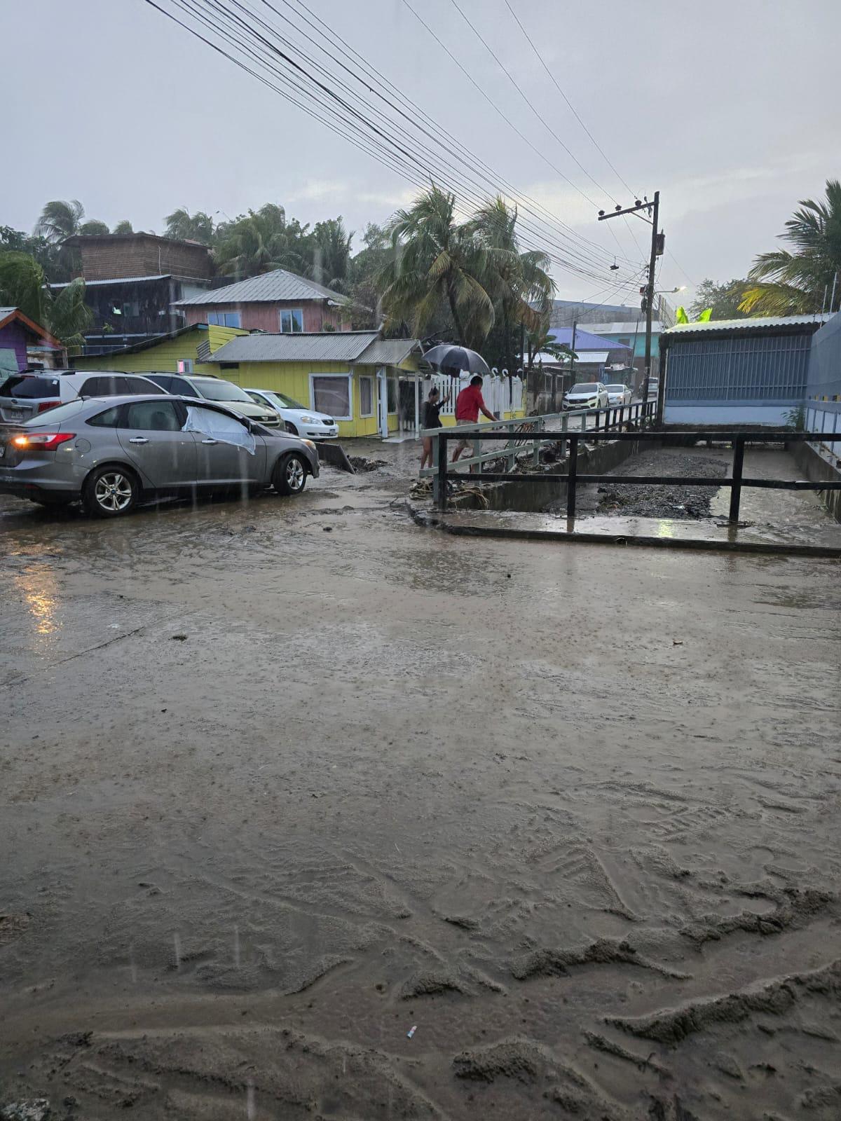 Frente frío y vaguada dejarán lluvias en estos departamentos de Honduras