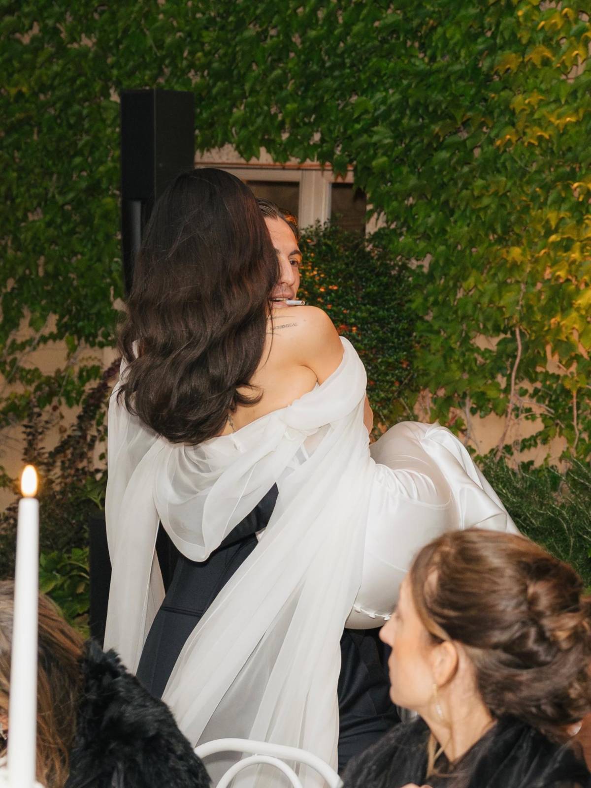 Dove Cameron comparte hermosas fotos de su boda con Damiano David