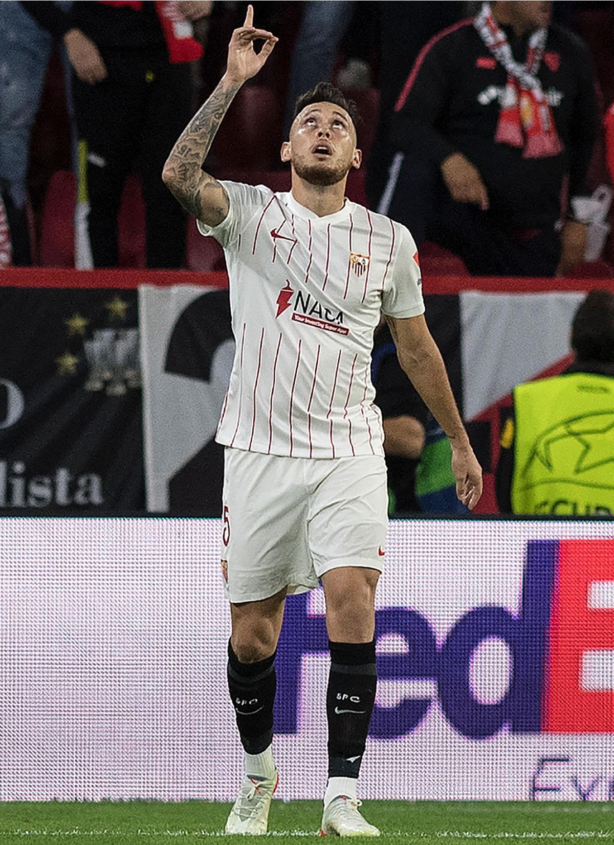Lucas Ocampos puso a ganar al Sevilla en el partido contra el Lille.
