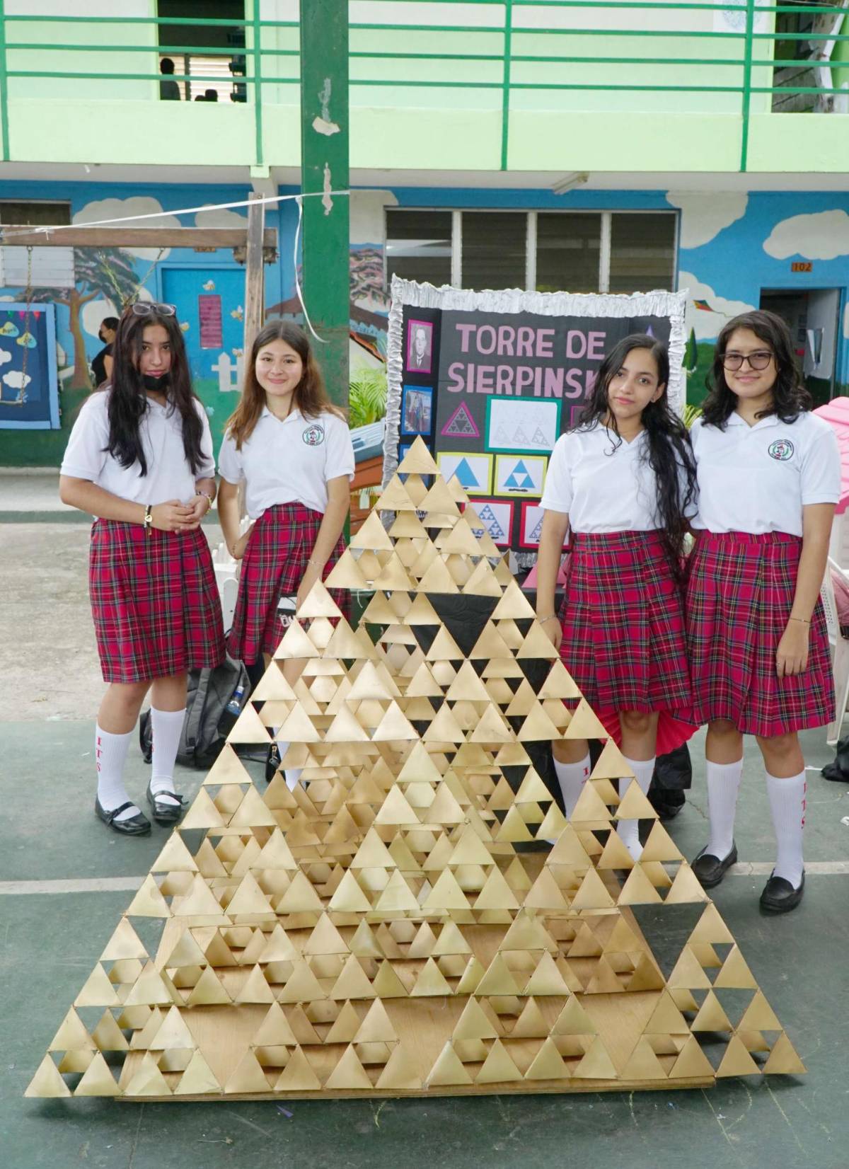 Instituto Tecnológico Sampedrano celebra su primera feria de matemáticas