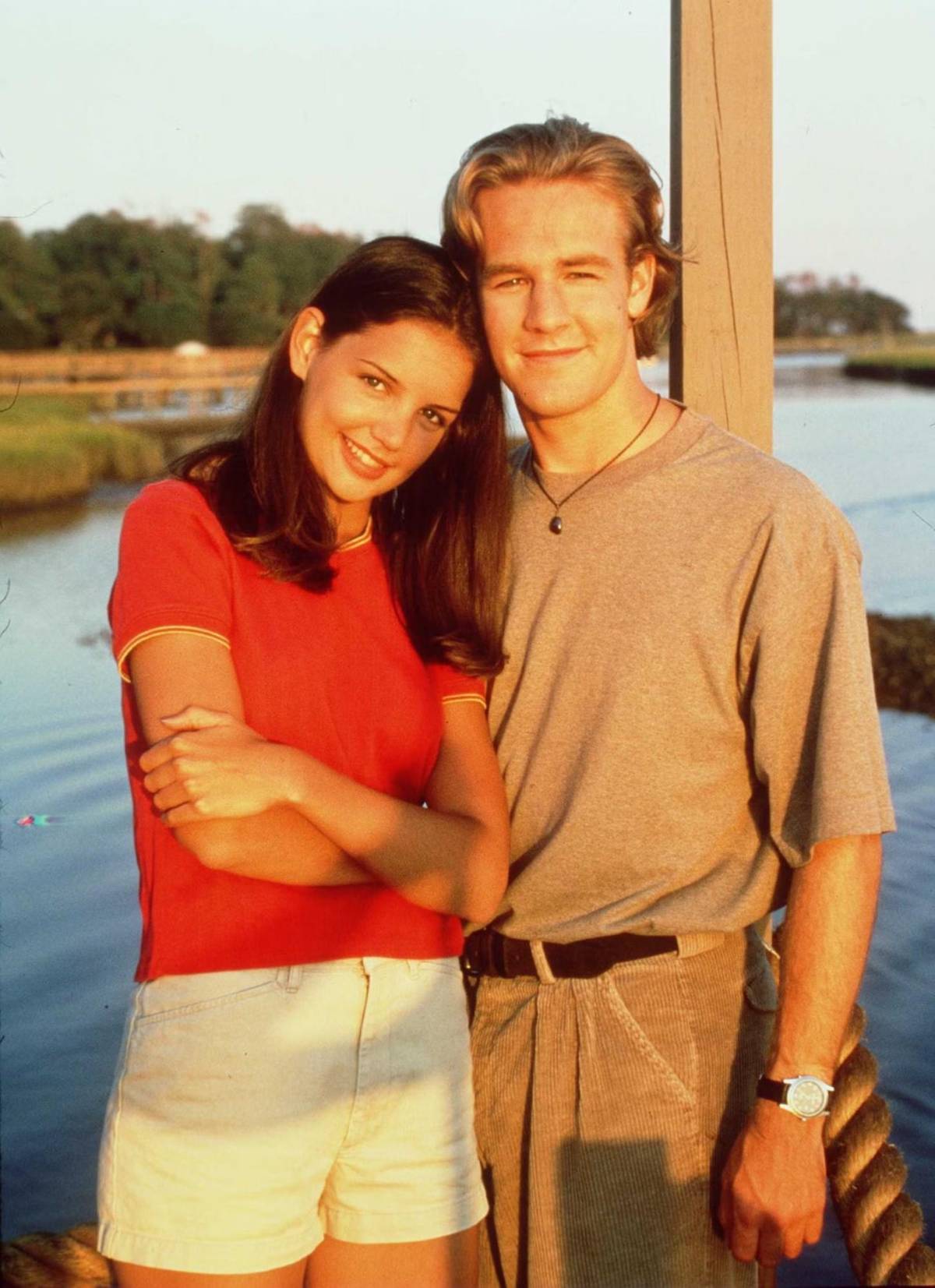Katie Holmes y James Van Der Beek mantuvieron un romance secreto