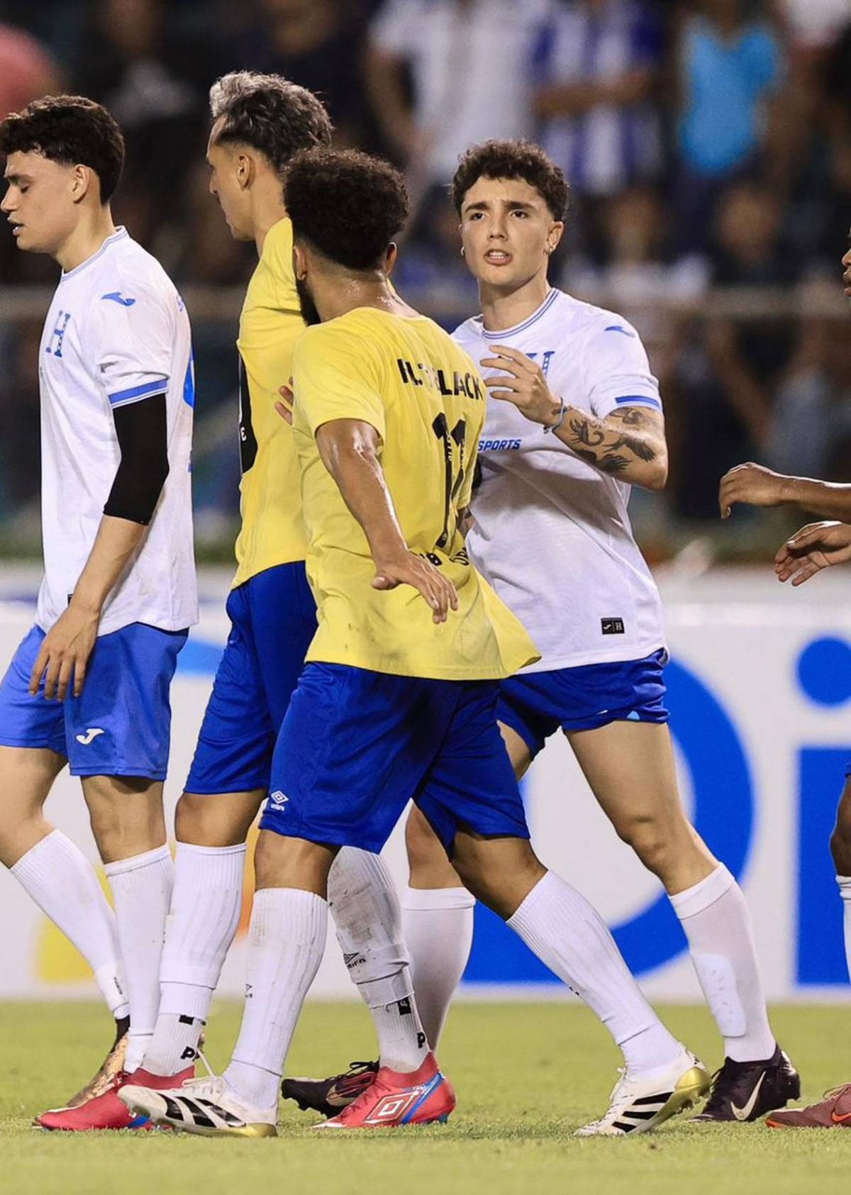 Tiktokers Honduras sufre vs Brasil, bronca, agresión a Shin y Milagro se roba show ante Supremo
