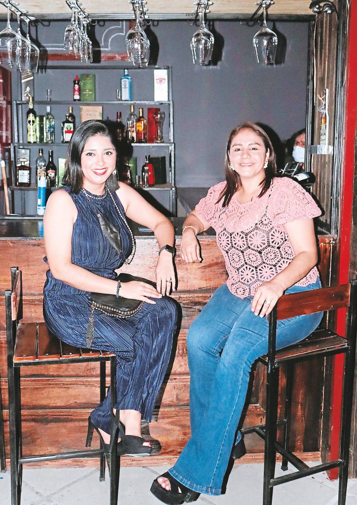 Gran apertura de Inu Bar & Pub, en El Progreso, Yoro