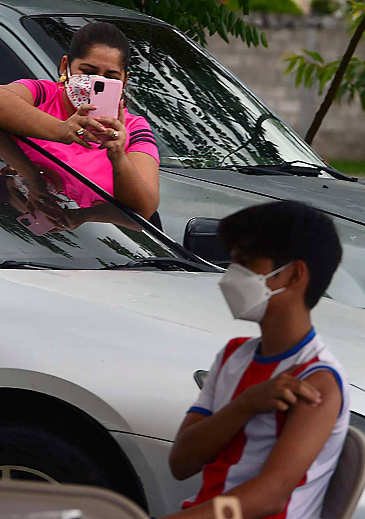 Niegan que un millón de dosis de vacunas anticovid estén a punto de vencer