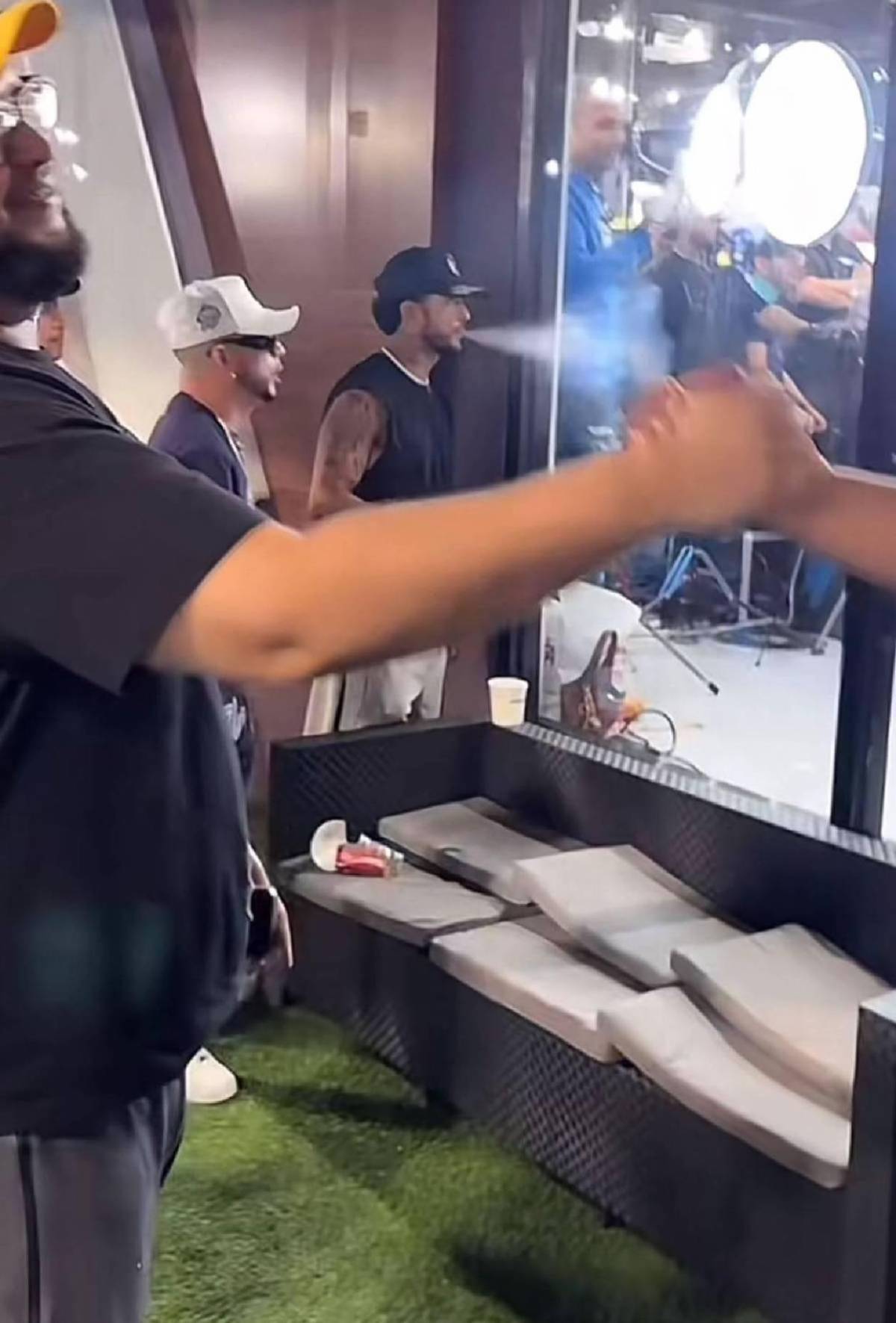 ¿Supremo expulsó del equipo a tres tiktokers de Honduras por altercado en centro comercial?