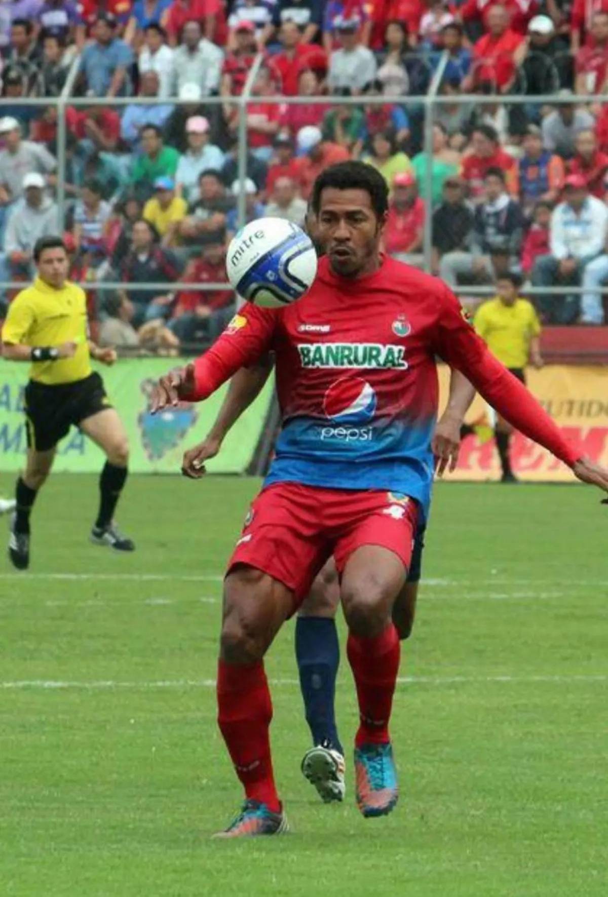 ¿Qué fue del único hondureño que jugó con la Selección de México?: conoce su tremenda historia