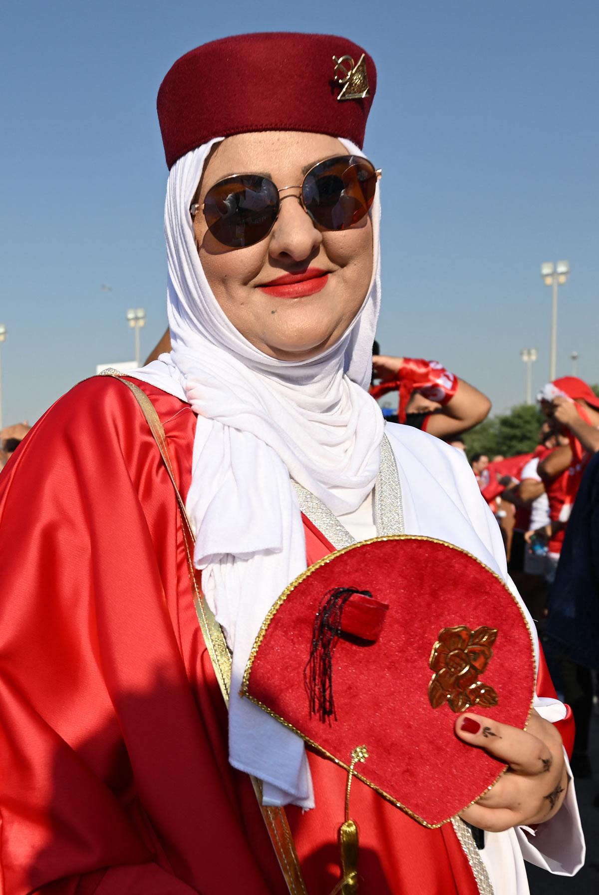 Danesas y tunecinas son furor en el Mundial de Qatar 2022