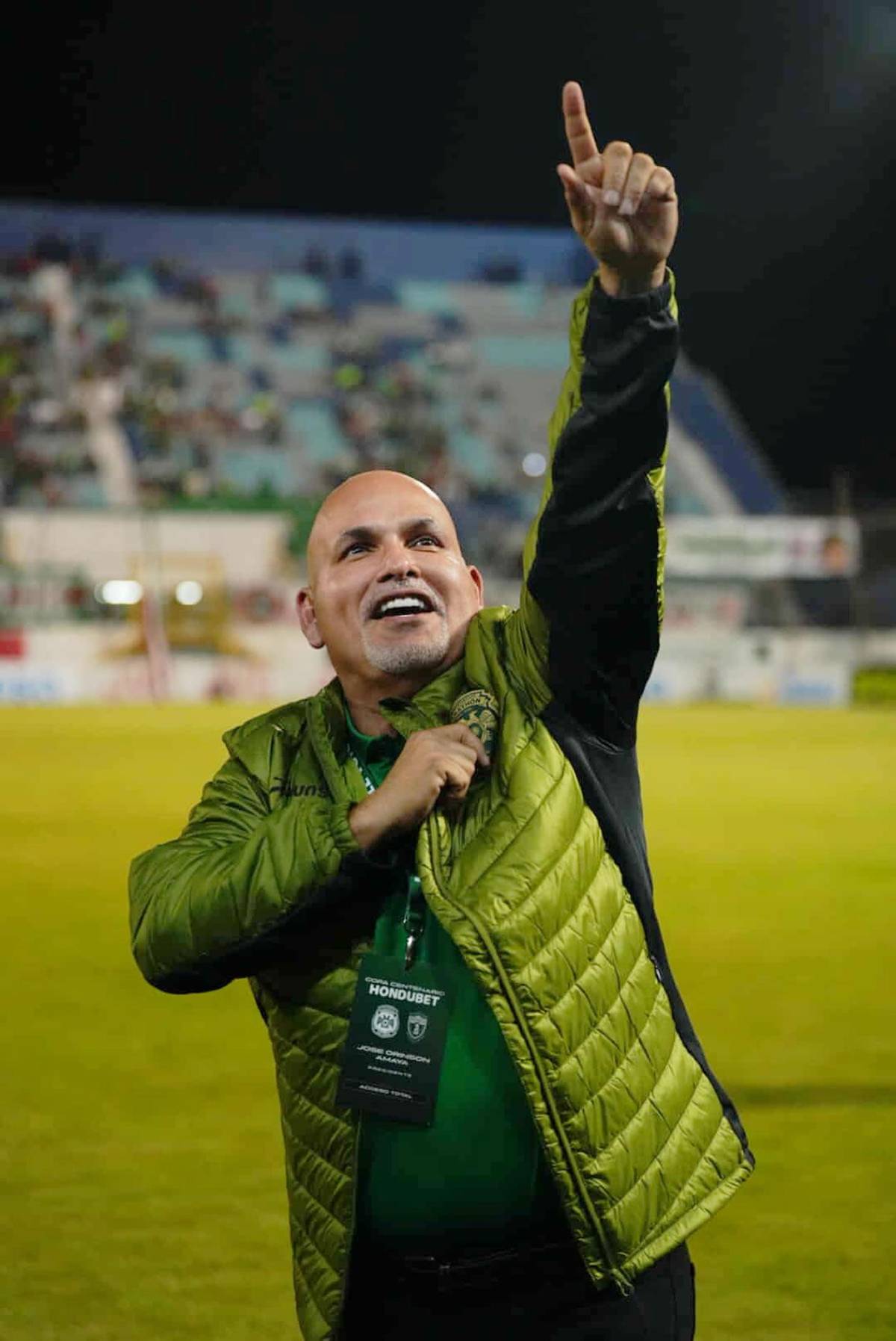 Marathón homenajea a leyendas en su centenario, fiesta y gesto de Pachuca