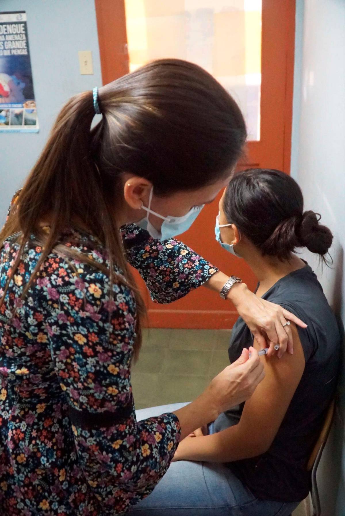 Siete de cada diez pacientes en salas covid no tienen ni una dosis de vacuna