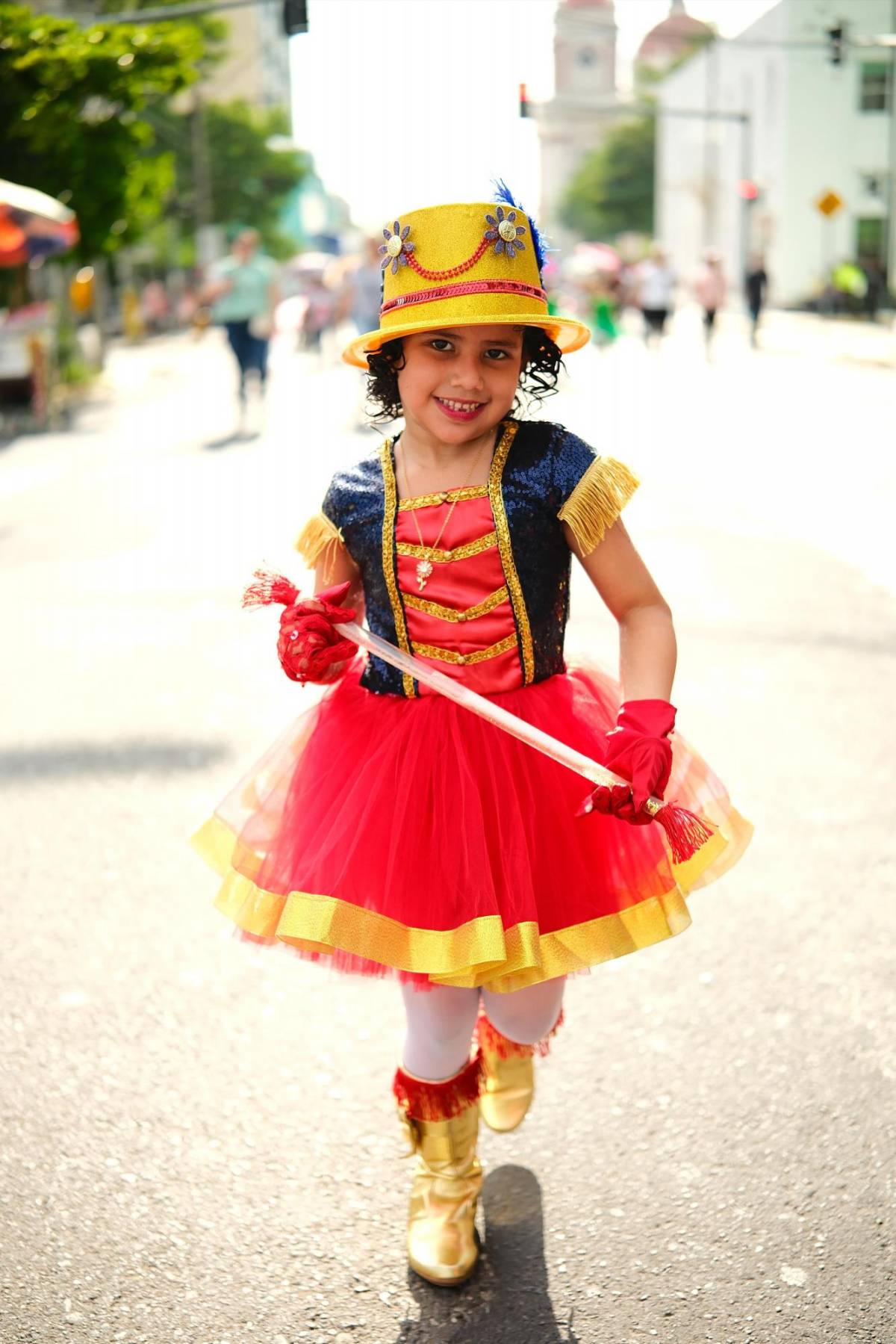 La bella Valentina se robó los corazones y los aplausos en los desfiles de San Pedro Sula