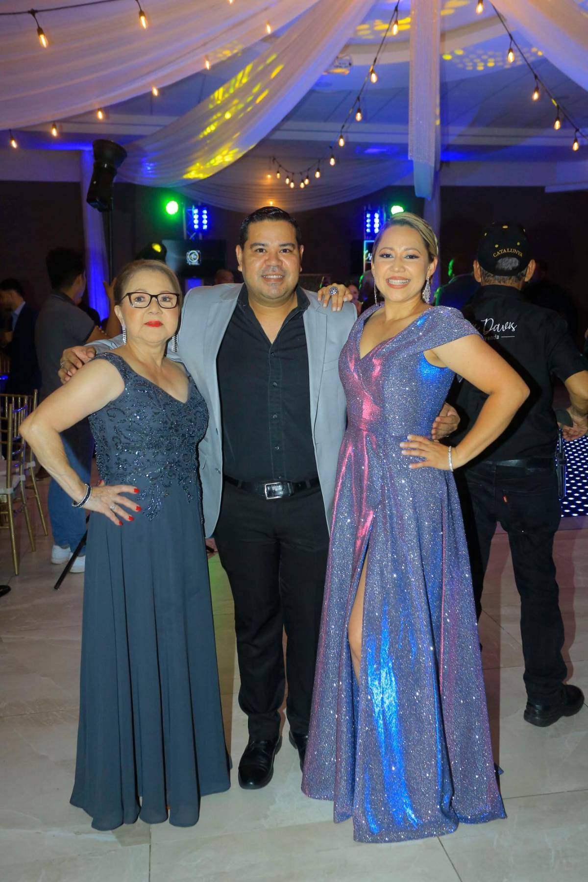 Una noche inolvidable para Edgar Güity y Cindy Canales