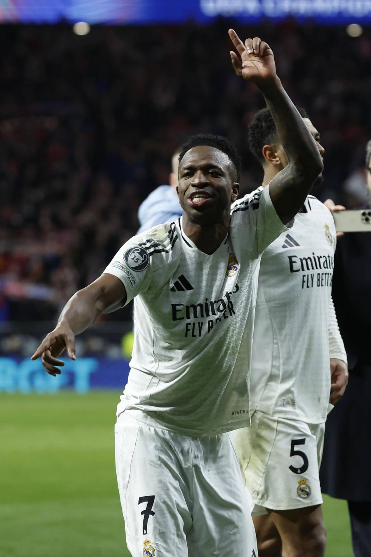 Delirio del Real Madrid, desolación del Atlético y las burlas de Vinicius