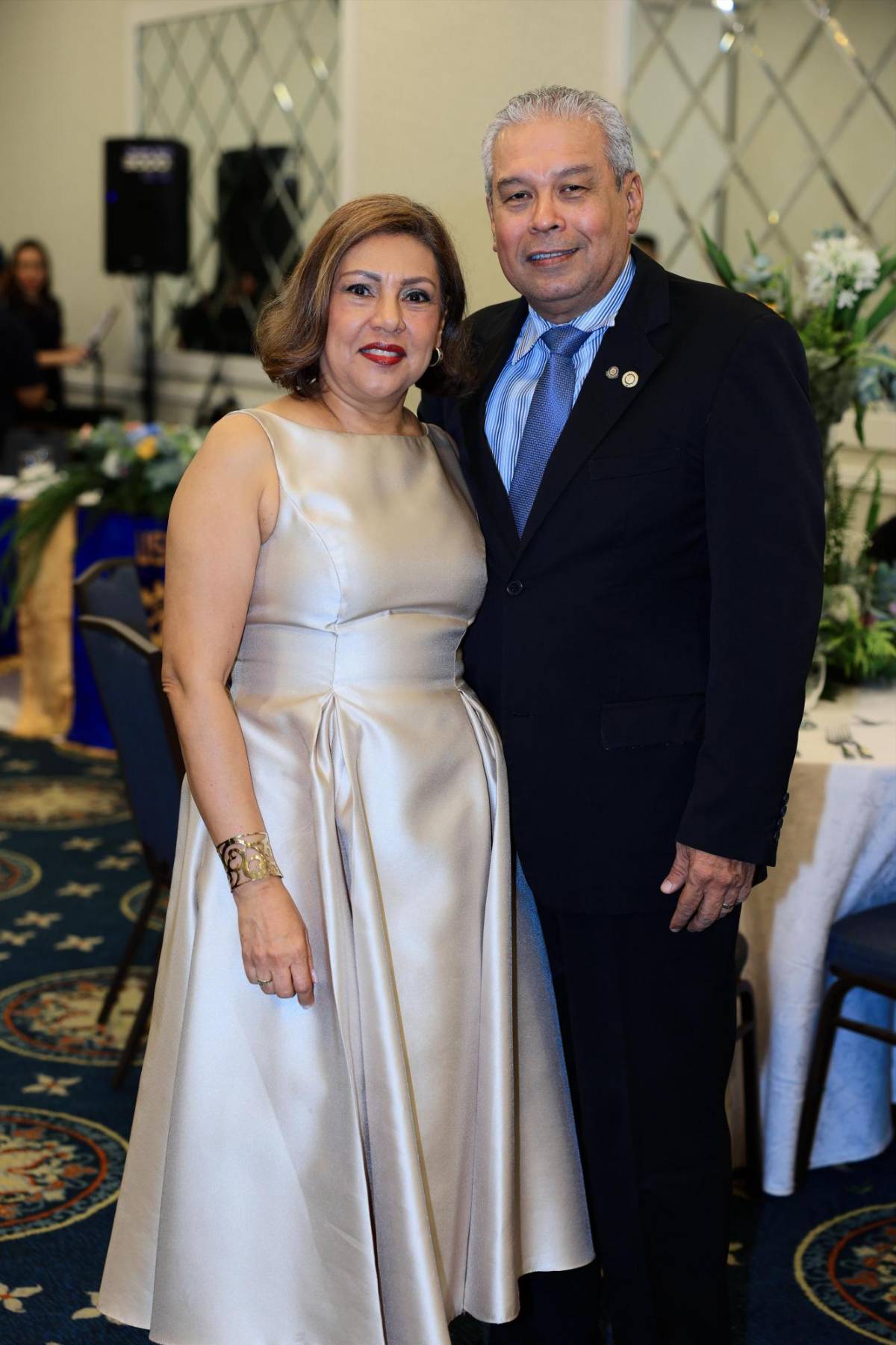 Carlos Ortega asume la presidencia del Usula Rotary Club en emotiva ceremonia