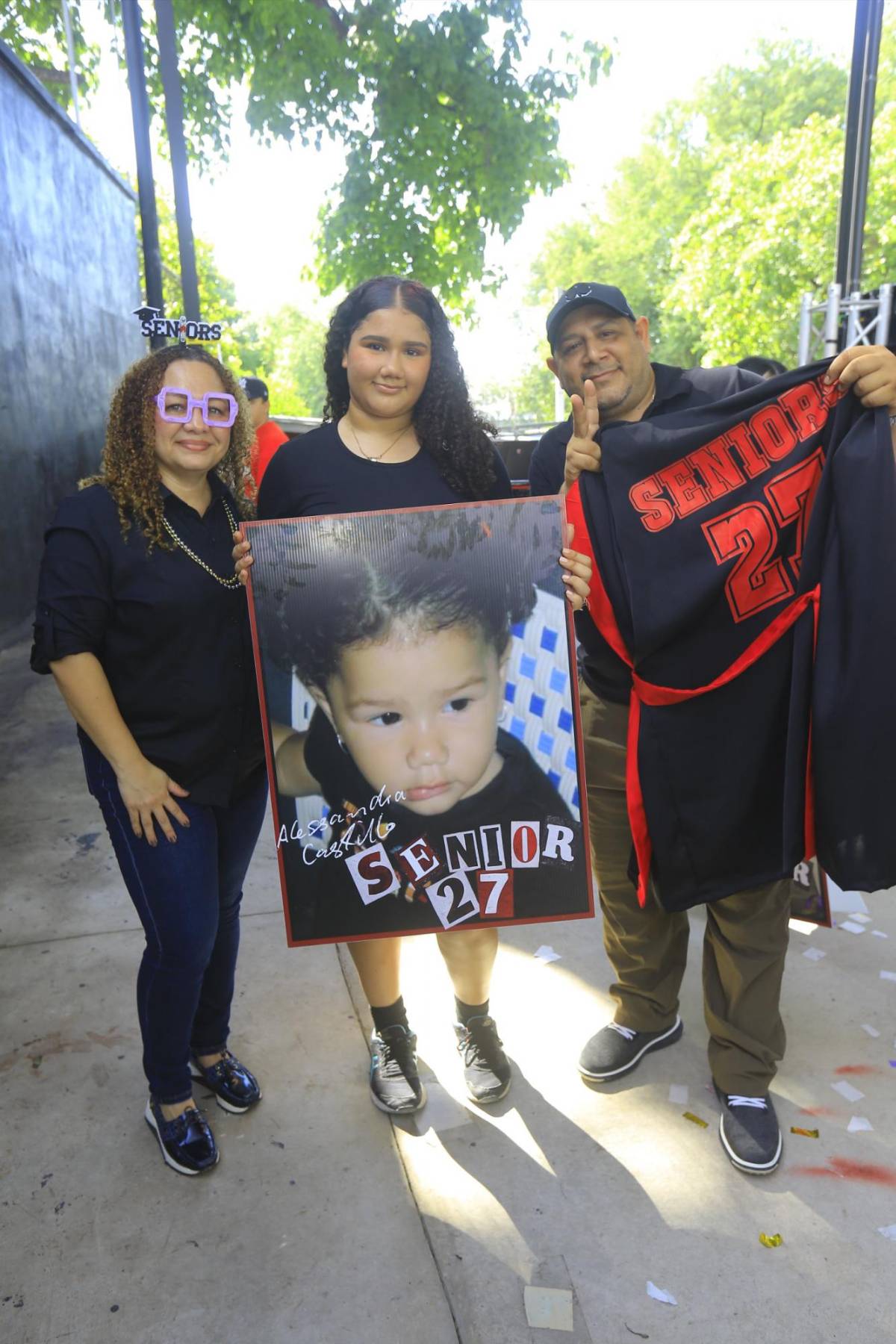 Así fue la alegre bienvenida de los Seniors 2027 de Happy New Dawn