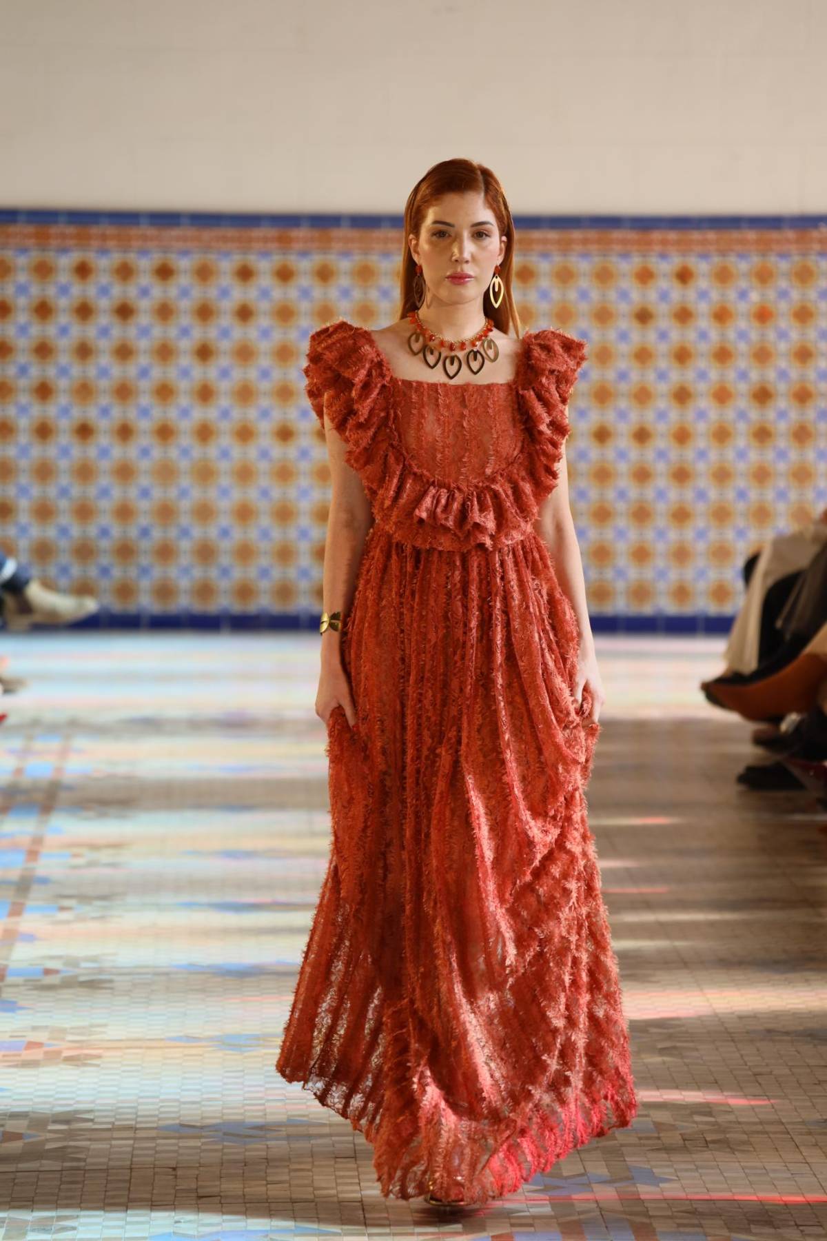 La hondureña Duly Romero presenta su colección ‘El valor de las musas’