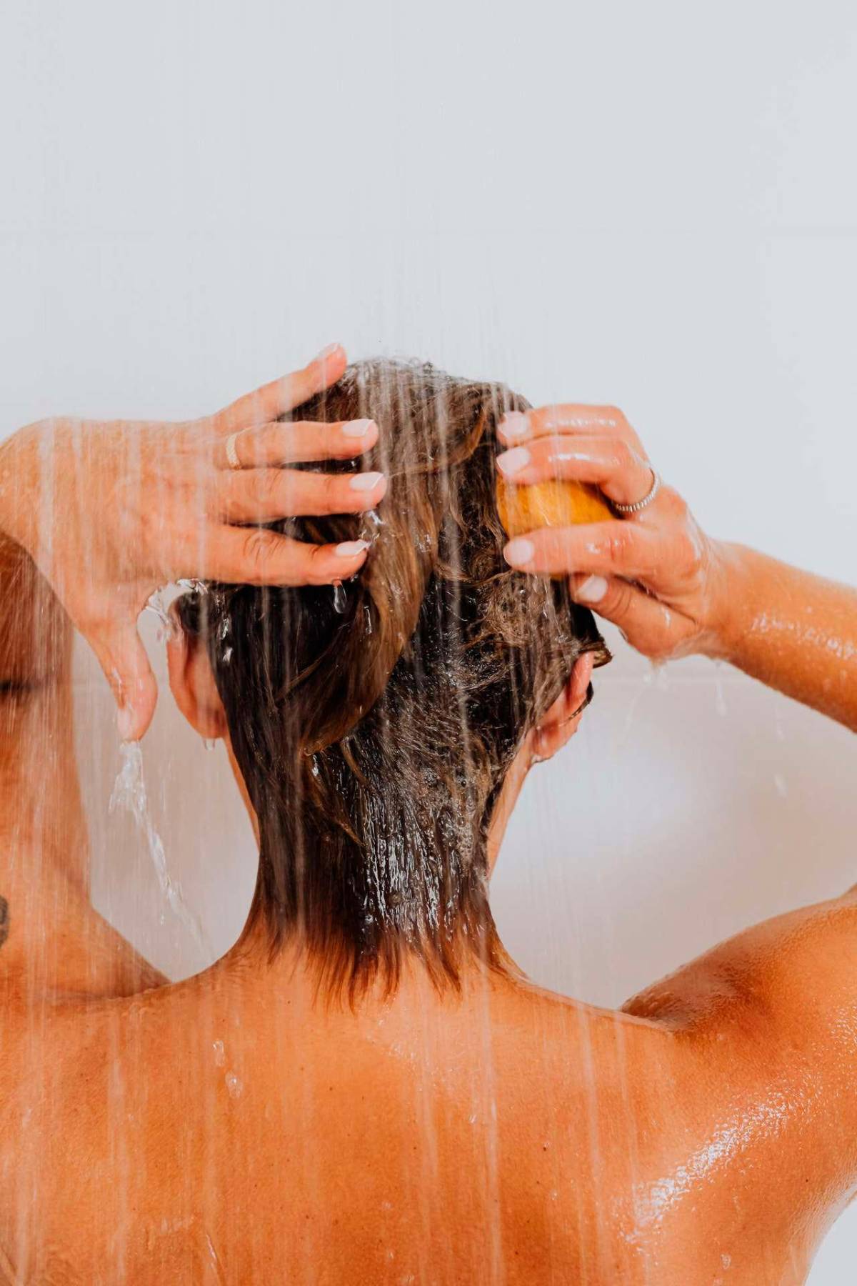 Cuidados esenciales para el cabello químicamente tratado