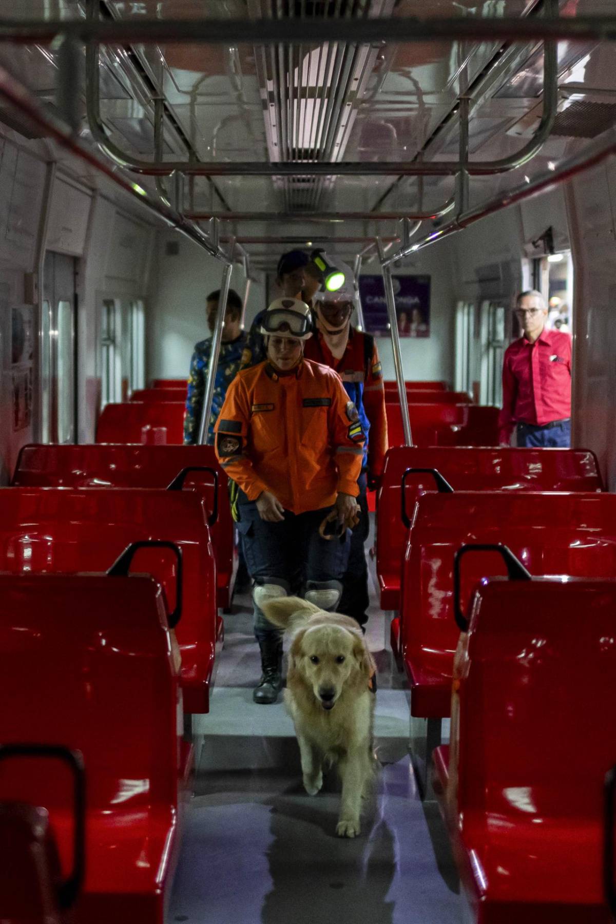 Venezolanos se preparan para responder ante conflicto armado y desastres naturales