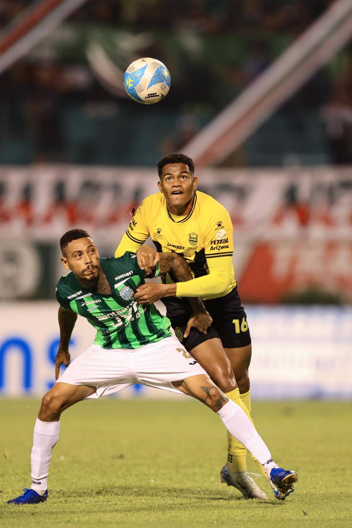 ¿Quiénes son las rubias que enamoraron? Bellezas y decepción en el Marathón-Real España