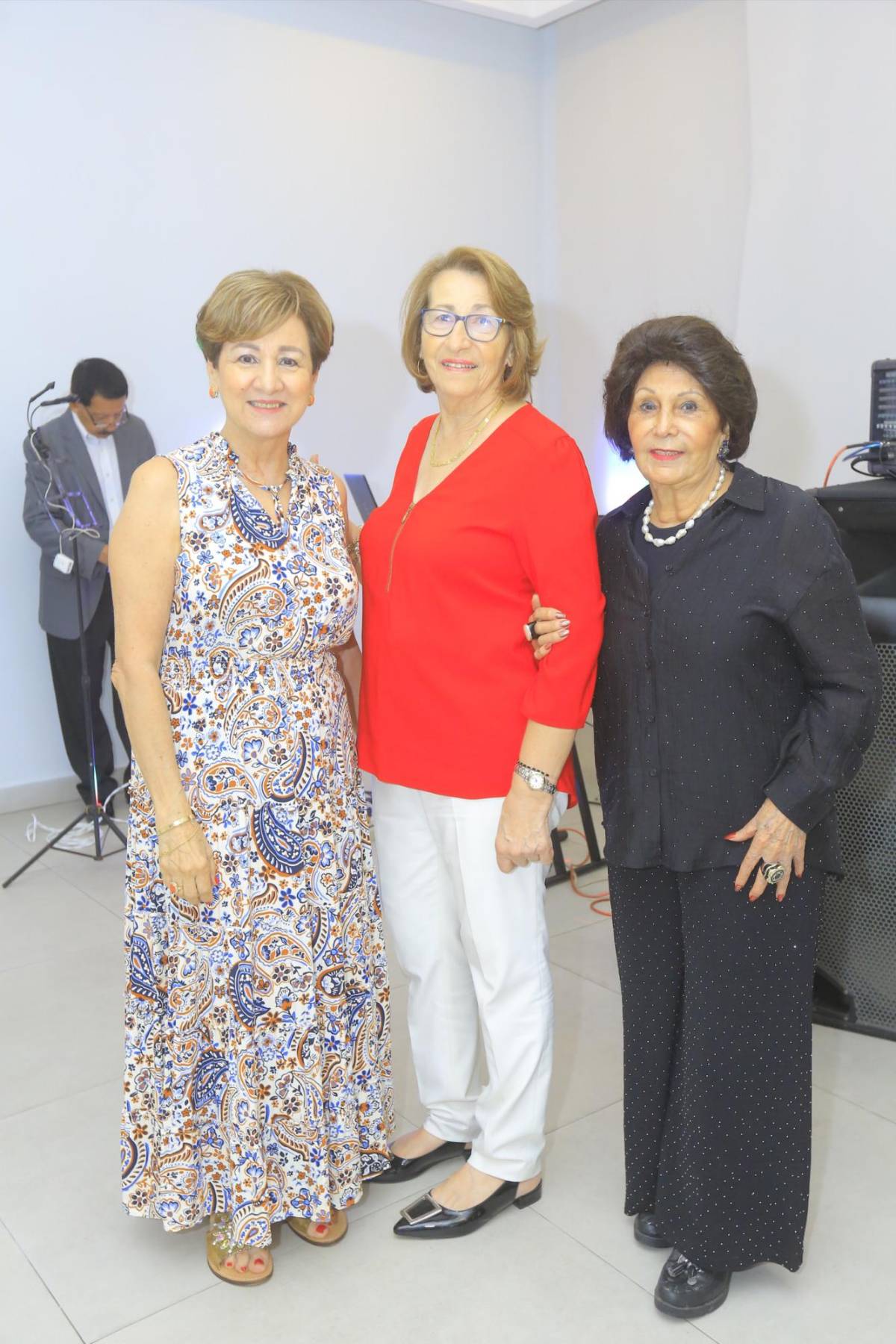 Amor y amistad: Club Internacional de Mujeres celebra su té mensual