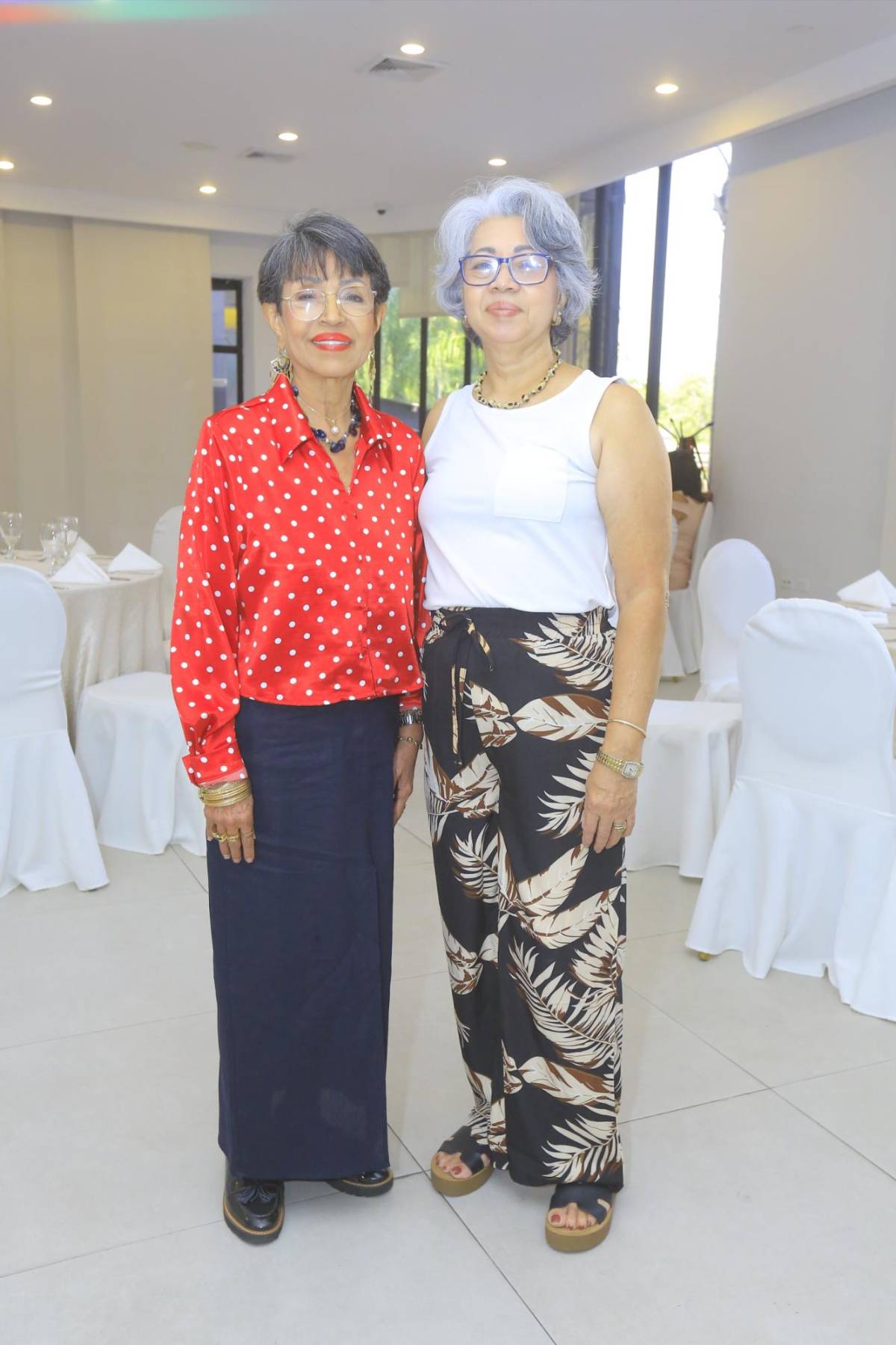 Amor y amistad: Club Internacional de Mujeres celebra su té mensual