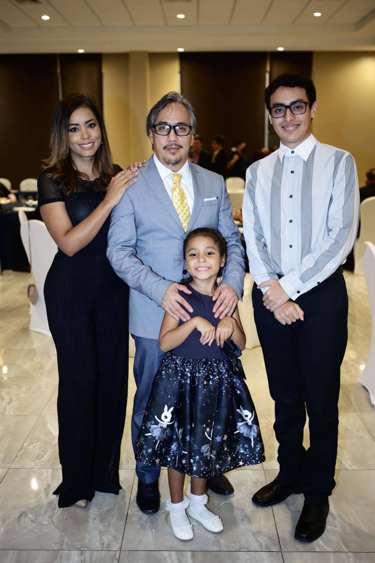 Asociación Médica Sampedrana condecora a médicos en SPS