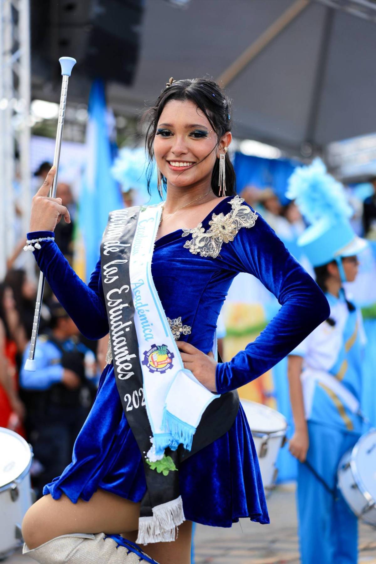 Allison y Shirley, las bellas palillonas del 1 de Mayo que robaron suspiros
