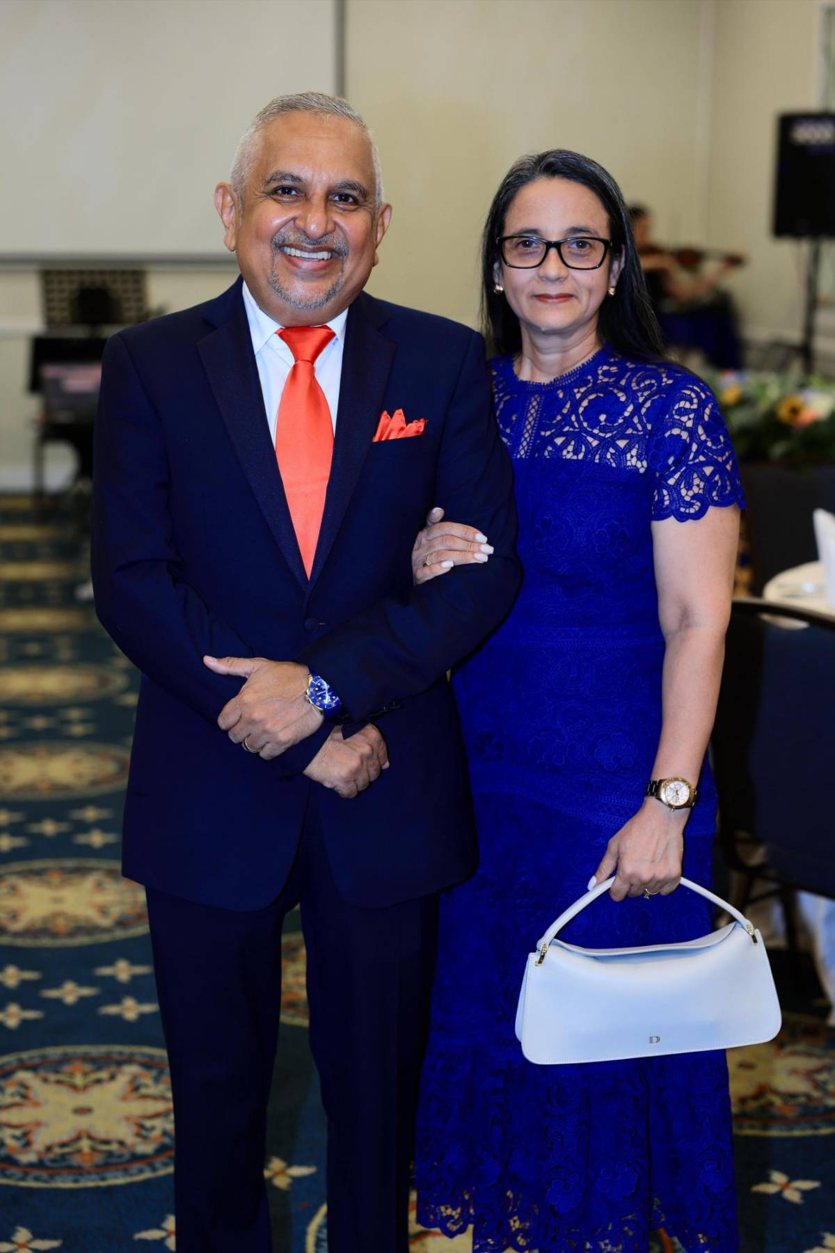 Carlos Ortega asume la presidencia del Usula Rotary Club en emotiva ceremonia