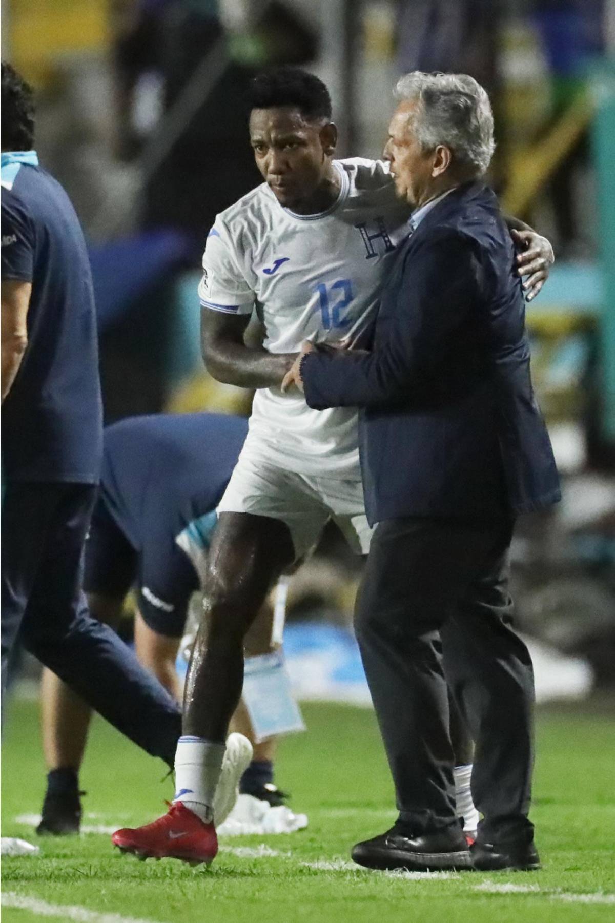 Honduras eufórico, gesto de Quioto con 'Choco', pelea de Kervin Arriaga y ¿quién es la rubia?