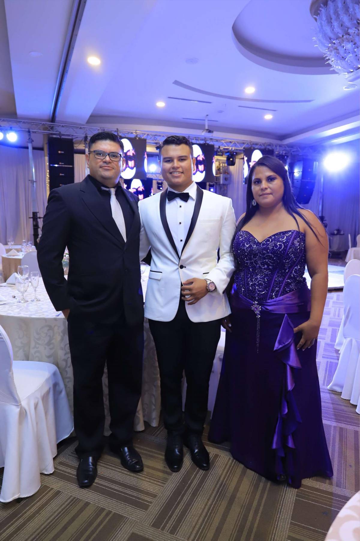 Color y buen gusto de los seniors de Mhotivo