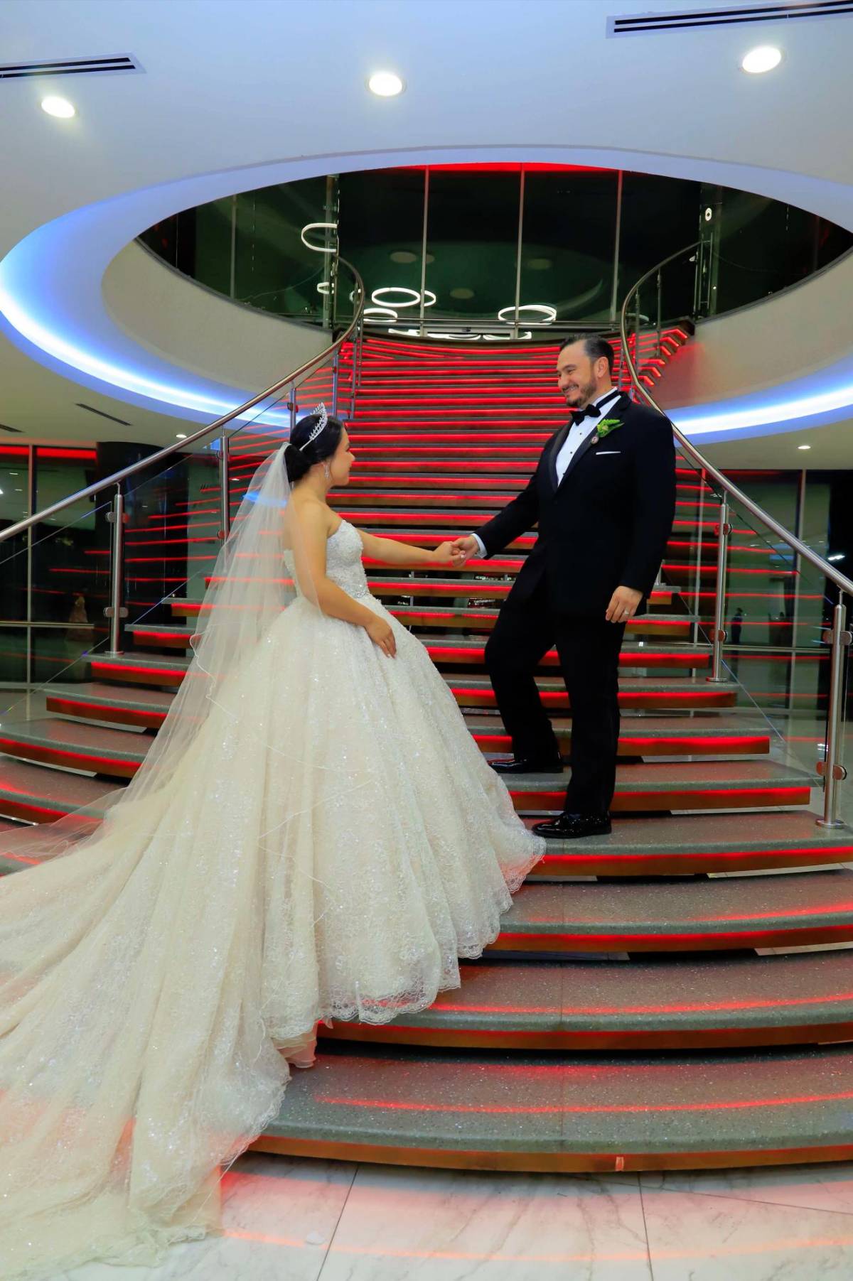 Héctor Ponce y Patricia Interiano se casan