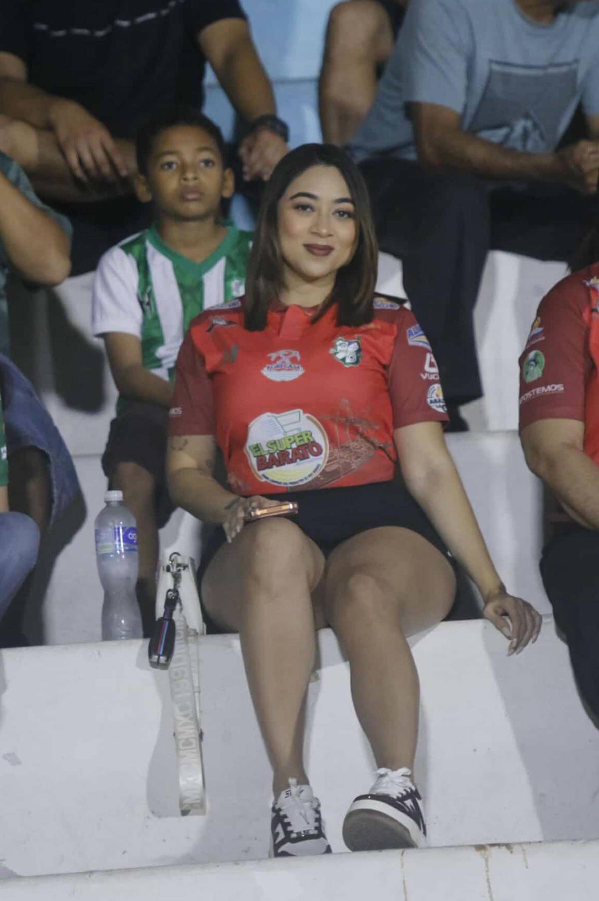 Erick Puerto llora tras su póker, locura en Choloma y fan más sexy del Platense