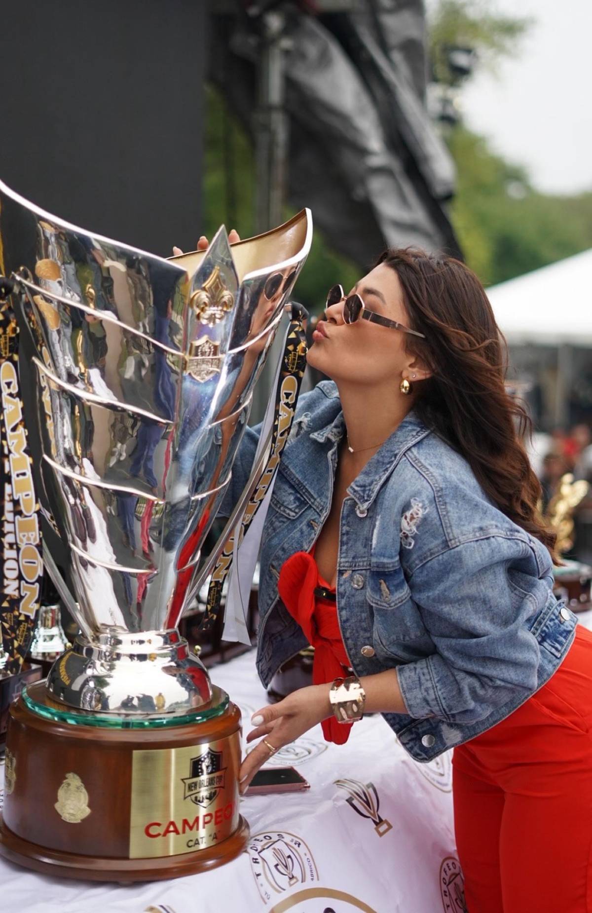 Milagro Flores se roba el show en torneo en USA: los otros invitados