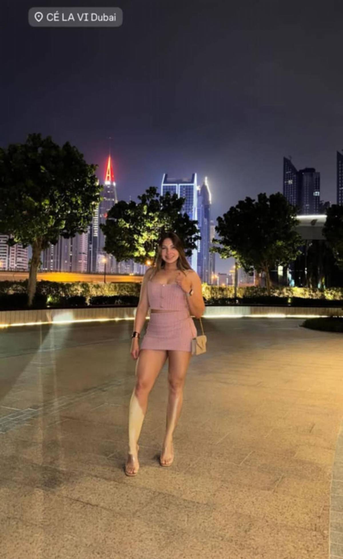 Las lujosas vacaciones de Luis Palma y Annie Córdova en Dubái: desierto y compras