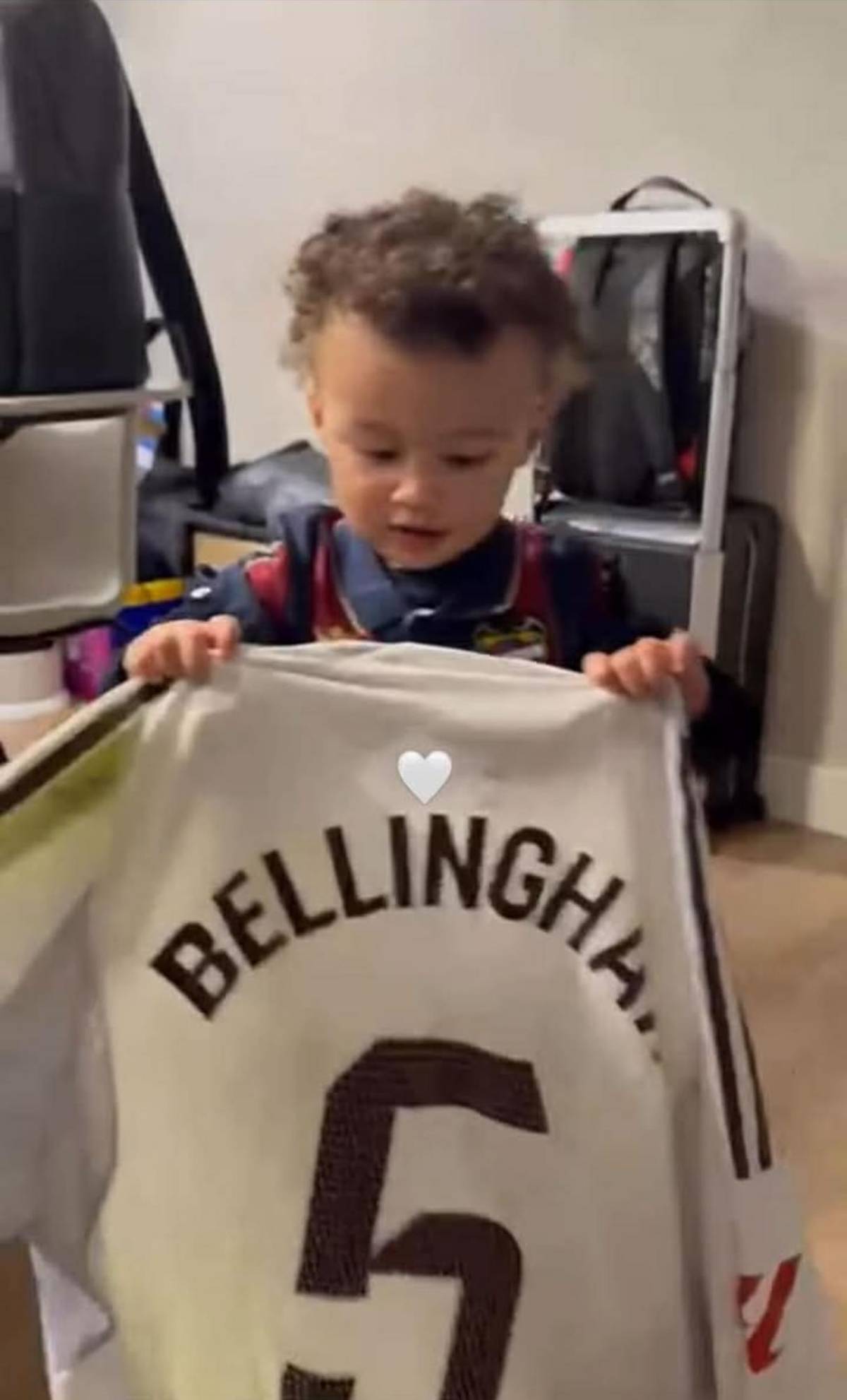 Figura del Real Madrid sorprendió a Kervin Arriaga con regalo inesperado