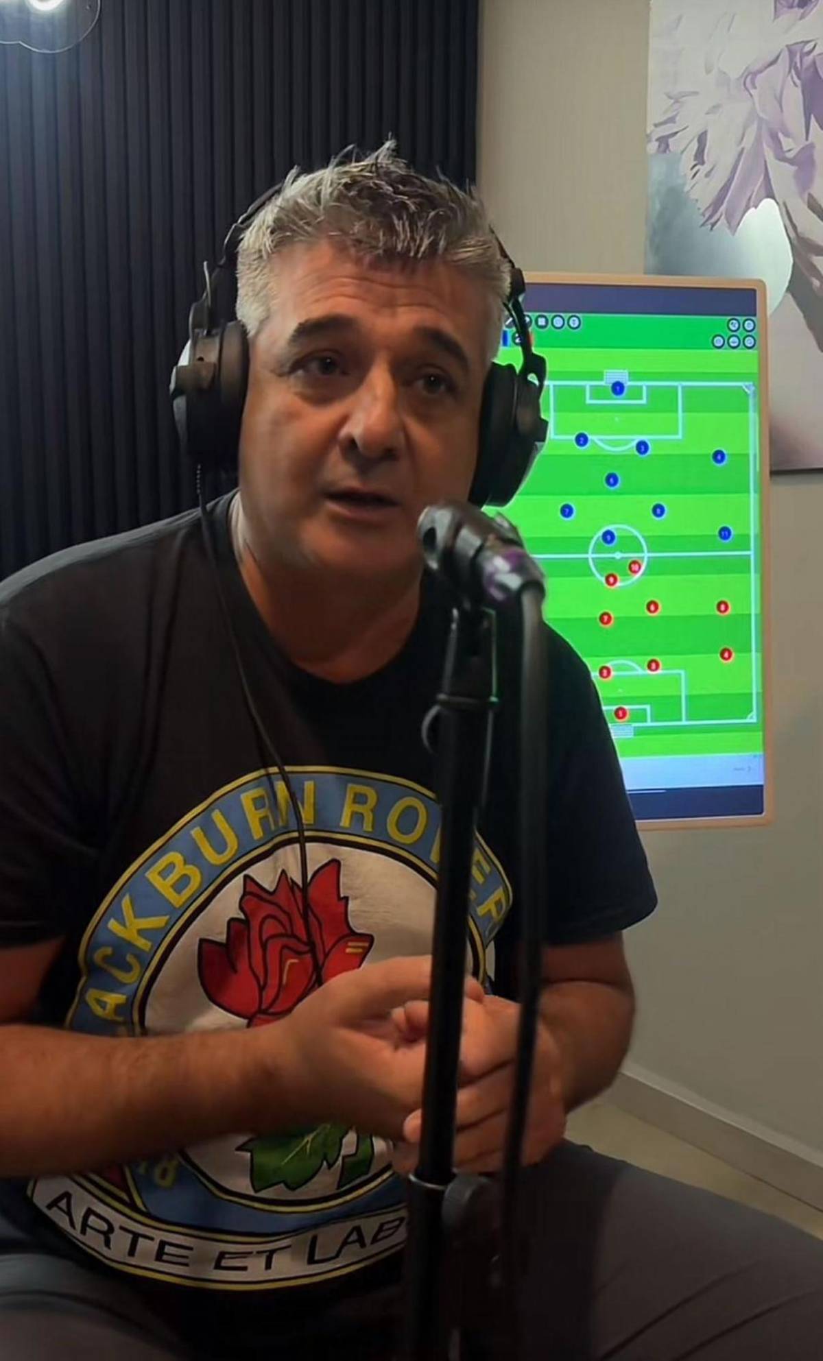 Diego Vázquez reaparece y sorprende con su nueva faceta tras salida de Motagua