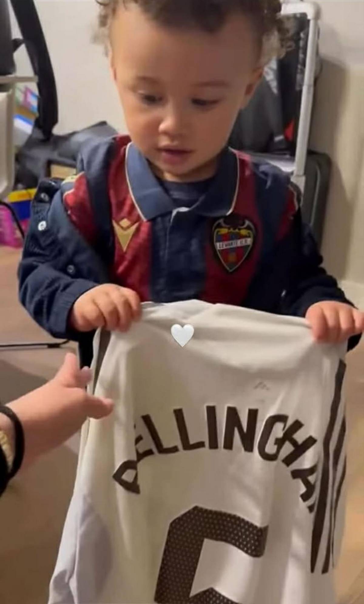 Figura del Real Madrid sorprendió a Kervin Arriaga con regalo inesperado