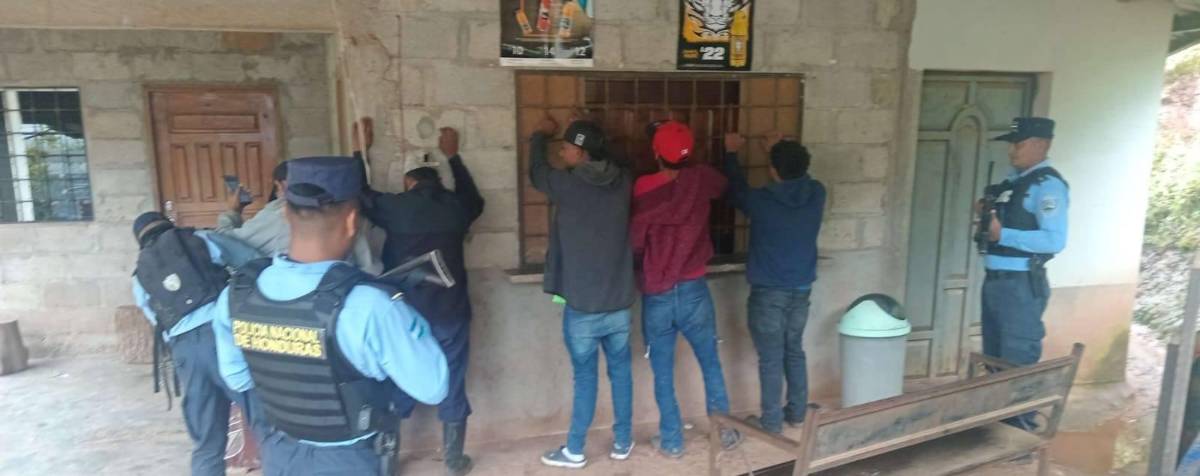 No respondemos...: La terrorífica supuesta amenaza del Cartel de El Diablo en Sulaco