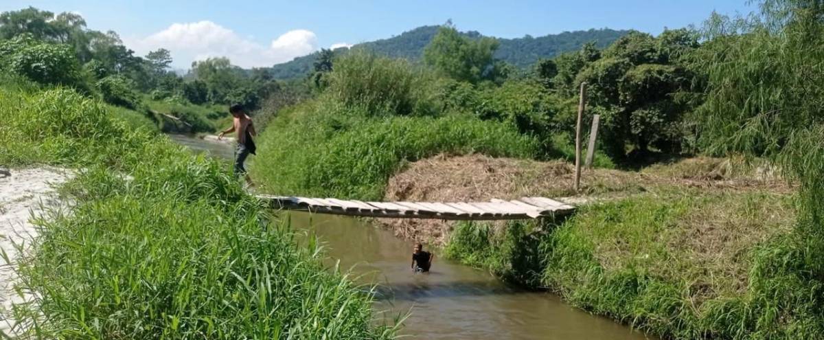 Pobladores del sector El Carmen denuncian contaminación de Río Blanco