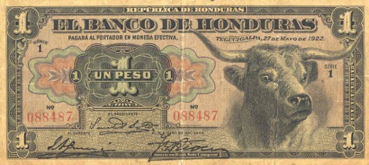 Si comenzamos con la historia del billete de a uno, antes de 1926, no se usaba ni la imagen del cacique Lempira, ni su nombre por consecuencia. (Billete de un peso de mayo de 1922).