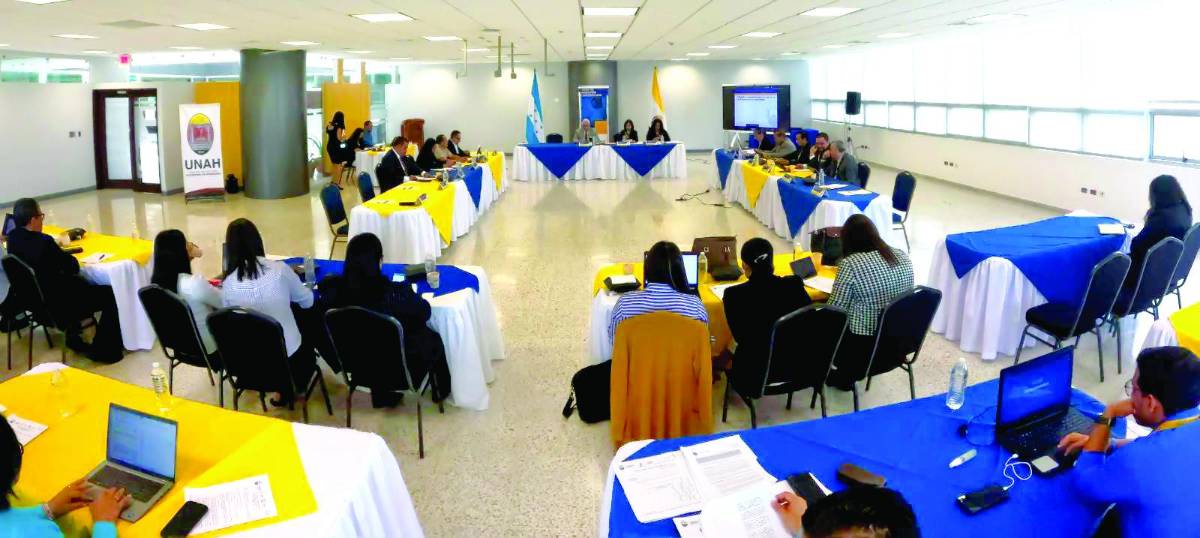 Crecerá oferta académica superior en Honduras