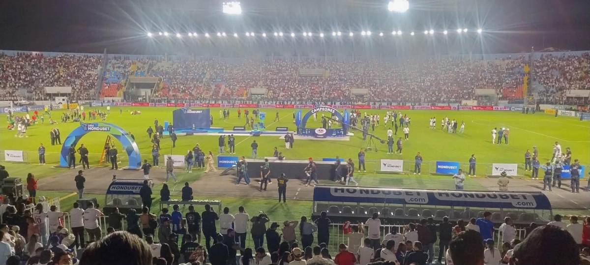 Dolor en Marathón: desgarrador llanto de Messiniti y lo que hicieron tras perder