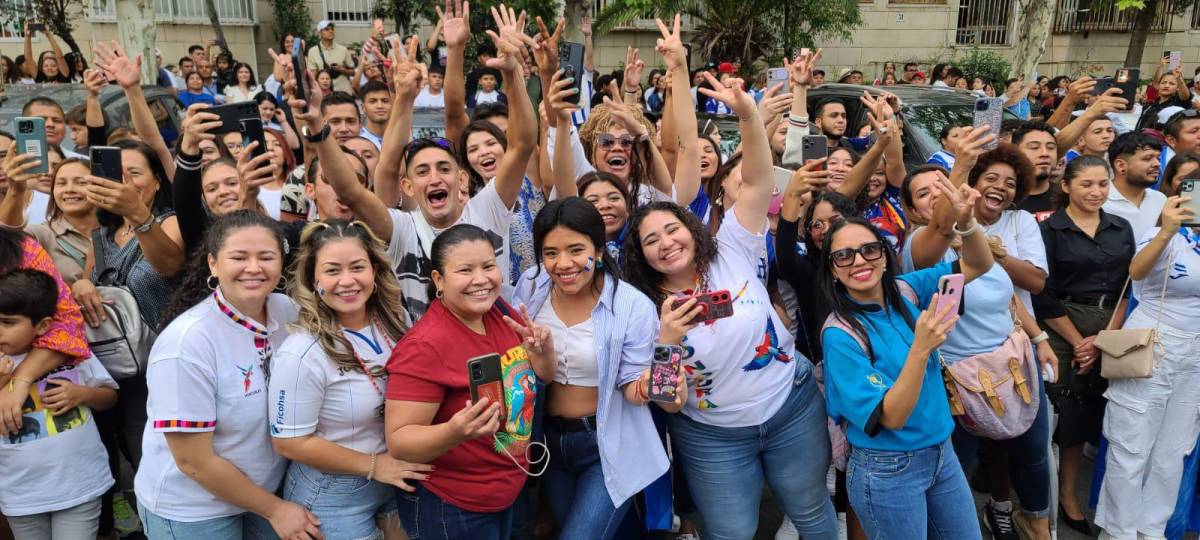 El grupo de la Corporación Folclórica Usula de San Pedro Sula también estuvo presente en el evento, donde con un popurrí de danza ambientó la jornada de festejo de Independencia.