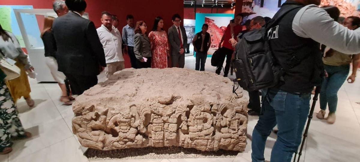 La reapertura del museo presentó una exposición de piezas arqueológicas nunca antes vistas por el público.