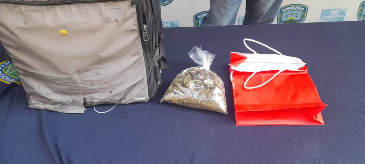 Luis trabajaba como delivery, pero en su mochila también llevaba sustancias prohibidas