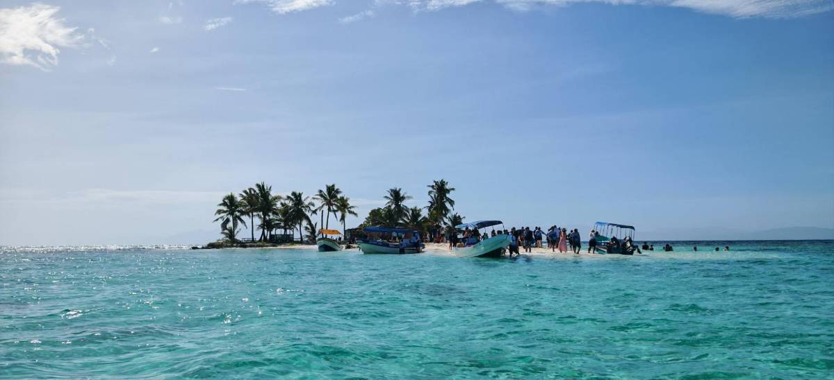 ¿Cuánto cuesta viajar a Islas de la Bahía esta Semana Santa?
