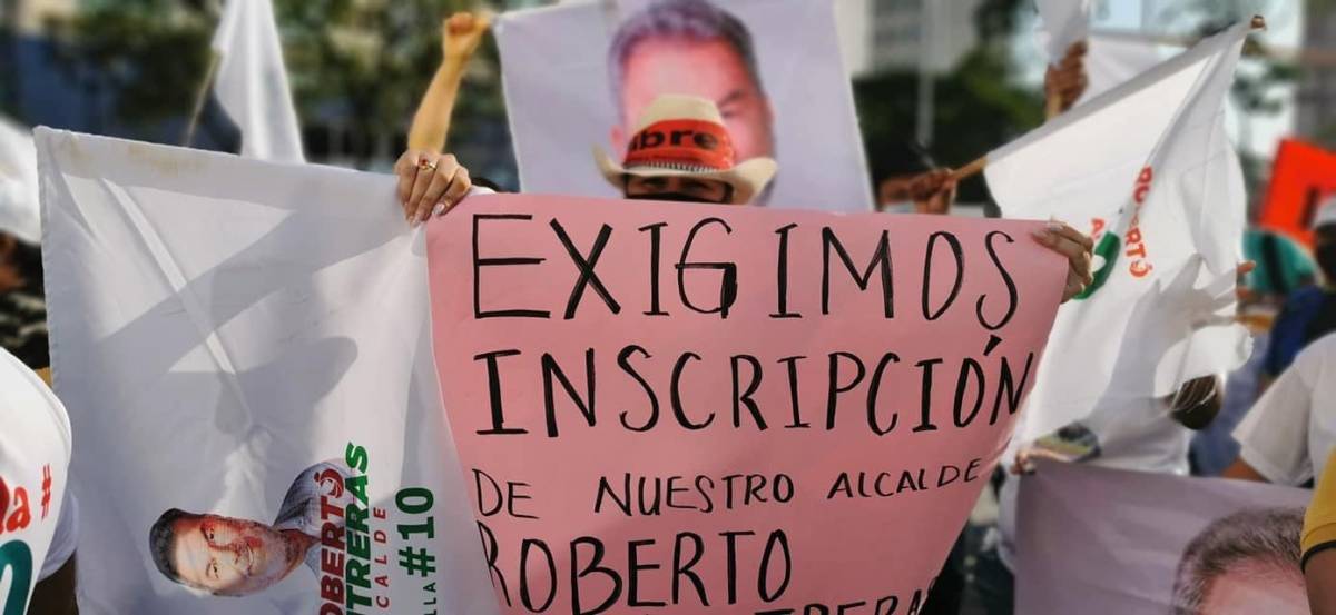 En San Pedro Sula también se desarrolló este lunes una protesta en apoyo a Contreras.