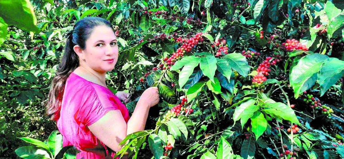 Iris Alvarado: “el café es mi pasión, sobre todo catarlo”