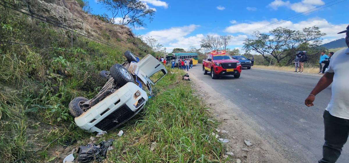 Revelación: ingeniero conducía bus involucrado en accidente fatal con policías